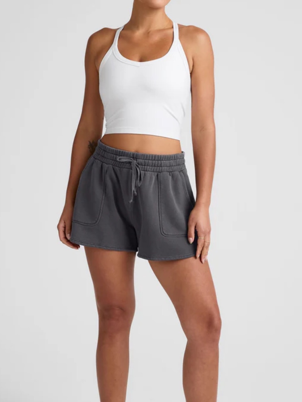 Beyond Yoga Cali Shorts XL washed black